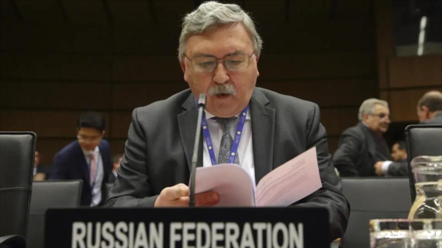 El representante permanente de Rusia ante organizaciones internacionales en Viena, Mijaíl Uliánov.