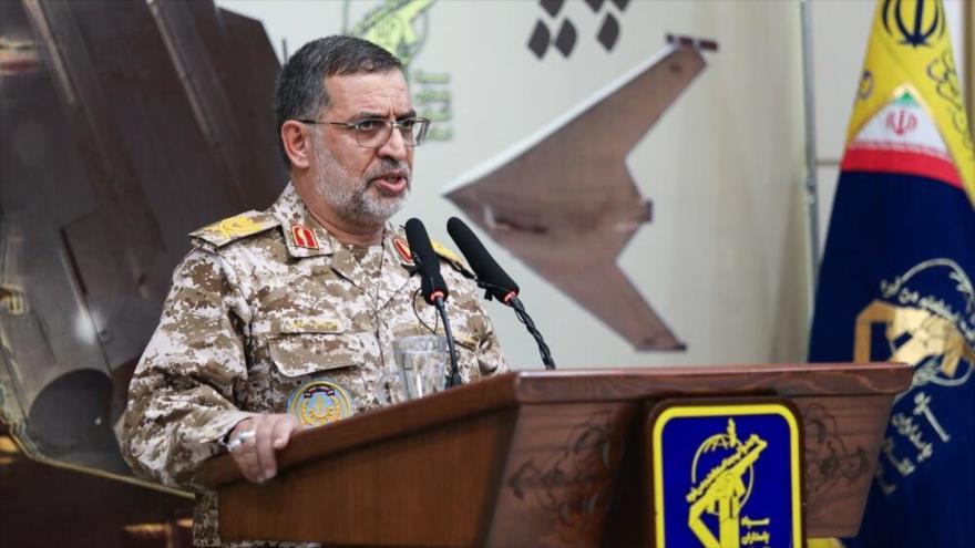 El general de brigada Ali Mohammad Naeini, portavoz del CGRI y jefe adjunto de su Departamento de Relaciones Públicas.