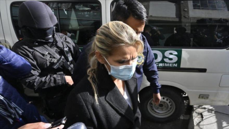 Bolivia anula sentencia de 10 años contra expresidenta Jeanine Áñez 