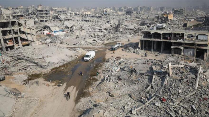 Israel mata a 2 palestinos por cruzar línea de separación en Gaza