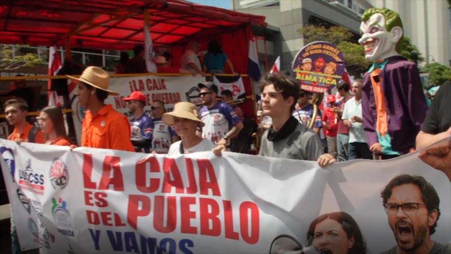 Manifestación conmemora la lucha por la salud en Costa Rica