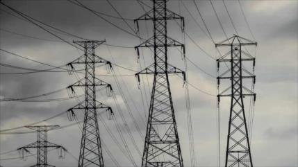 Venezuela denuncia “sabotaje criminal” contra tres torres eléctricas
