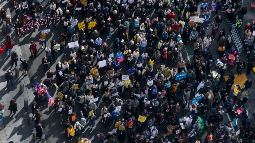 ‘Crece la inconformidad con Trump por incumplimiento de sus promesas’