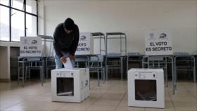 El No se impone en el referéndum de Ecuador: según primeros resultados