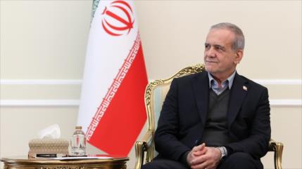 Pezeshkian: Programa nuclear iraní tiene únicamente fines pacíficos