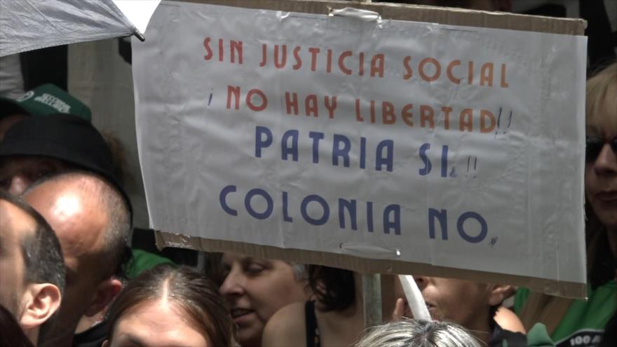 Trabajadores estatales paran contra la reforma laboral de Milei