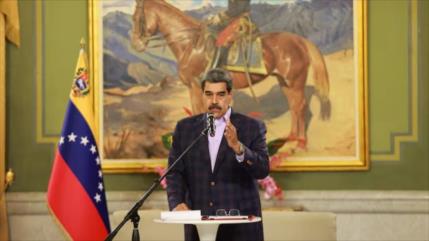 Maduro alerta de planes de CIA para atacar infraestructuras de Venezuela