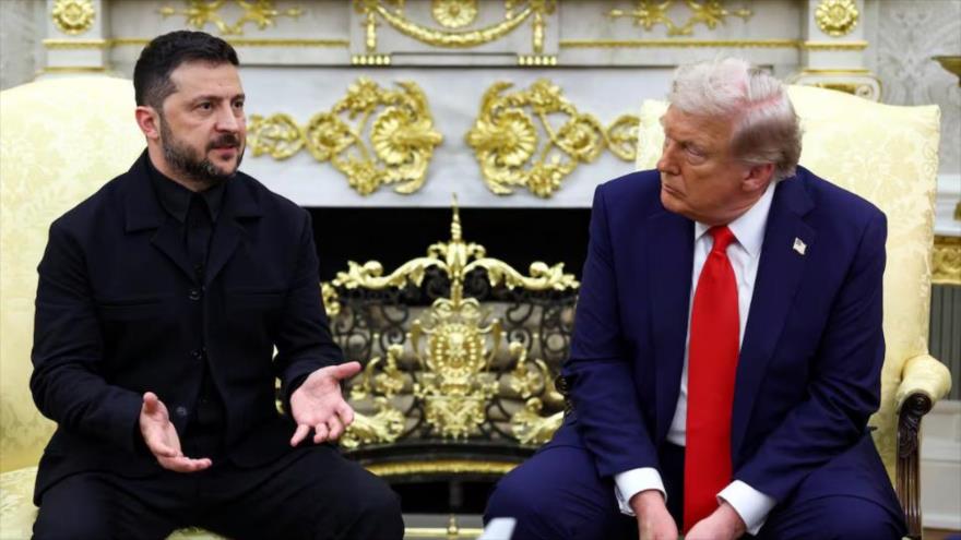 El presidente de Estados Unidos, Donald Trump(dcha), y su par de Ucrania, Volodímir Zelenski, en una reunión en la Casa Blanca, 18 de agosto de 2025. (Foto: Reuters)