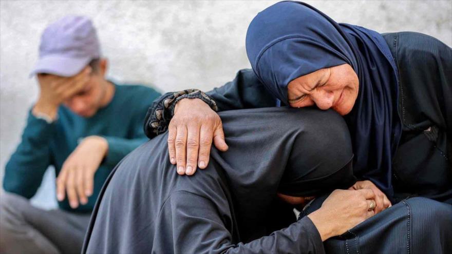 Mujeres palestinas, parte de una multitud global