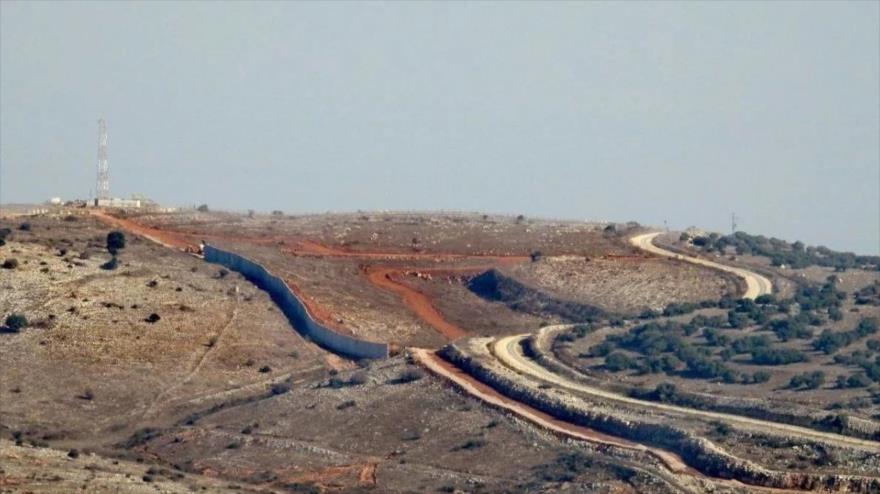 El ejército israelí comenzó a construir un muro de hormigón al sur de la Línea Azul el 10 de noviembre de 2025.
