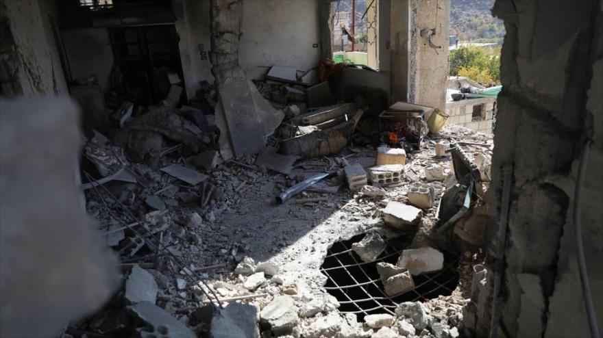 Vista de los daños en la aldea de Beit Jinn, en las afueras de Damasco, después del ataque israelí contra la zona, 28 de noviembre de 2025. (Foto: Anadolu)