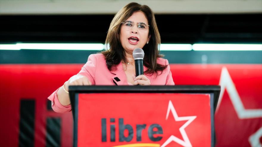 La candidata presidencial del gobernante Partido Libertad y Refundación (Libre) de Honduras, Rixi Moncada.
