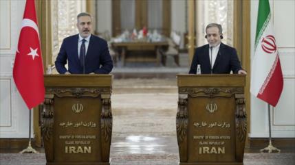 Irán y Turquía reiteran ampliar cooperación; piden fin de matanza en Gaza