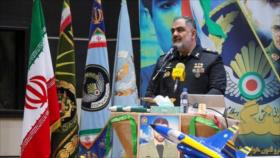 Comandante de la Armada de Irán: Escoltamos barcos en todo el mundo