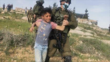 Informe: 275 niños palestinos permanecen detenidos en cárceles israelíes