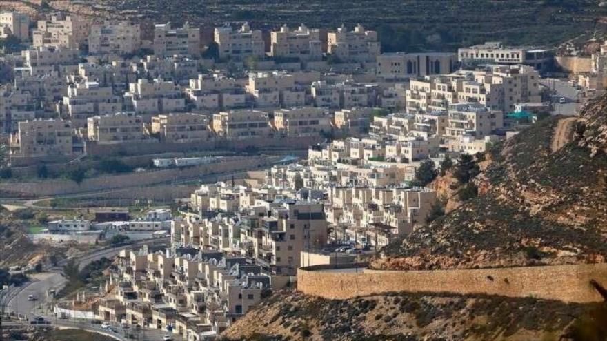 Asentamiento israelí cerca de Ramalá, en Cisjordania ocupada (Foto: ANSA)

