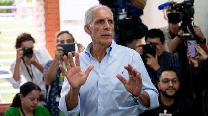 Asfura lidera presidenciales en Honduras; Libre desconoce resultados