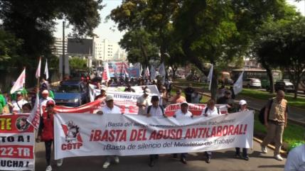 CGTP se moviliza en Lima contra despidos y violaciones laborales