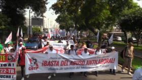 CGTP se moviliza en Lima contra despidos y violaciones laborales