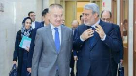 Irán y China reafirman voluntad para ampliar coordinación multilateral