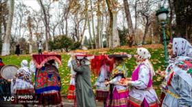 Yalda en Irán: Tradición y colores en la noche más larga del año