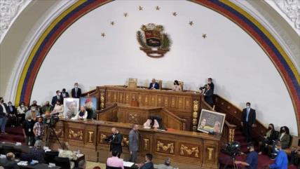 Venezuela aprueba ley para garantizar comercio ante “piratería” de EEUU