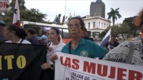 Docentes panameños elevan denuncias por destituciones ilegales