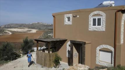 España ordena a retirar anuncios sobre zonas ocupadas por Israel