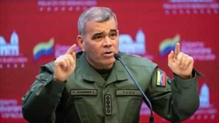 Venezuela anuncia despliegue de defensa ante EEUU: “no nos doblegarán”