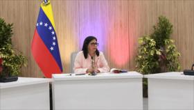 ¿EEUU dirige el gobierno de transición en Venezuela?, aclara Rodríguez 