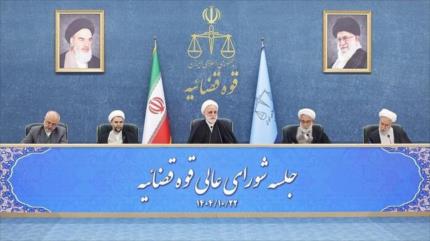 Irán promete castigar a los vándalos y terroristas entrenados