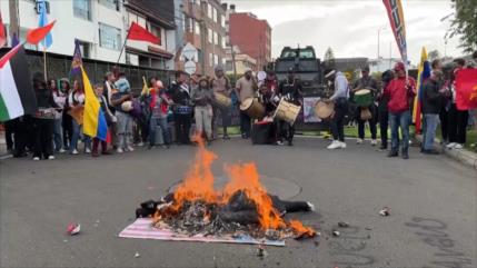 Colombianos protestan contra imperialismo de EEUU en América Latina