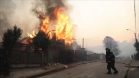 Incendios forestales en el centro-sur de Chile dejan al menos 18 muertos