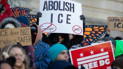 Amnistía denuncia que el autoritarismo en EEUU erosiona los DDHH