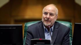 Irán: Definitivamente no buscamos tregua; haremos arrepentir a agresores 