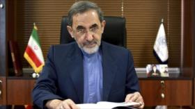 Velayati: Trump se rinde rápidamente por miedo a la derrota