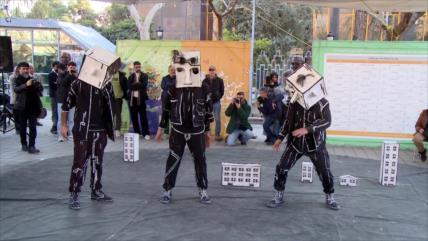 El Festival de Teatro Fayr celebra su 44.ª edición en Teherán