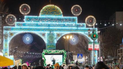 Iraníes festejan a lo grande el natalicio del Imam Mahdi (P)