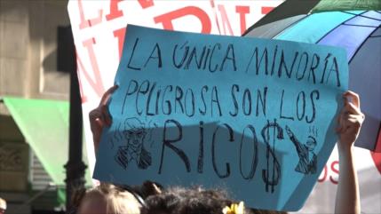 Argentinos protestan contra racismo, fascismo e imperialismo de Milei