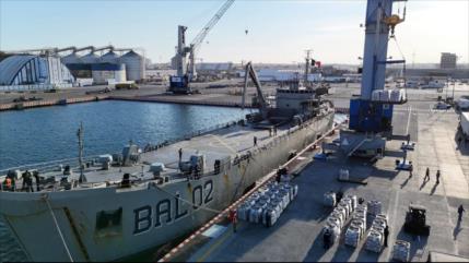 Dos buques parten de México con ayuda humanitaria hacia Cuba