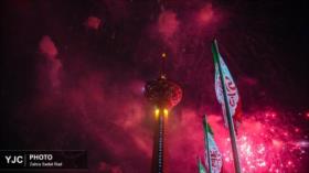 Teherán se ilumina por el 47° aniversario de la Revolución Islámica