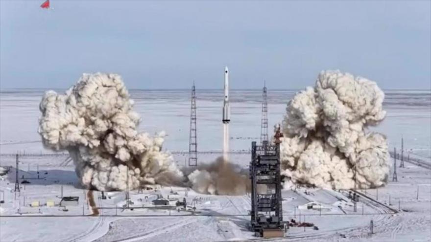 Irán lanza satélite Yam-e Yam 1 y refuerza su radiodifusión espacial