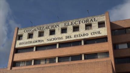 Candidatos de derecha a la presidencia de Colombia, con inscripción irregular