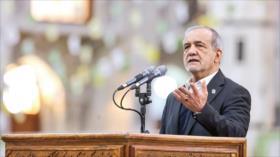 Irán, comprometido con paz regional, pero dice no dudar en defensa