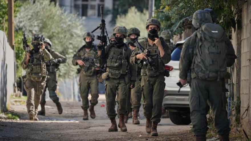 Israel masacra a una familia palestina, padres y 2 niños, en Cisjordania