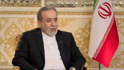 Araqchi: EEUU derrama sangre estadounidense e iraní por agenda de “Israel primero”