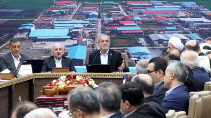 Pezeshkian ve “buenas perspectivas” para diálogo nuclear con EEUU