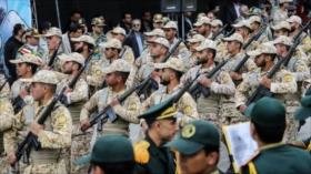 Ejército de Irán alerta de “conspiraciones” y promete defender el país