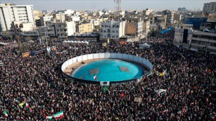 Irán: Manifestantes piden vengar sangre de caídos en guerra de EEUU