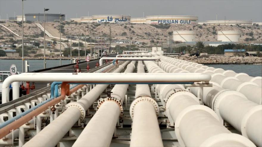 Irán: operaciones petroleras en Jark continúan pese a ataque de EEUU | HISPANTV
